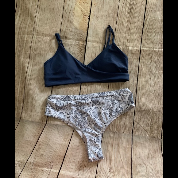 SHEIN Other - Shein blue and white bikini